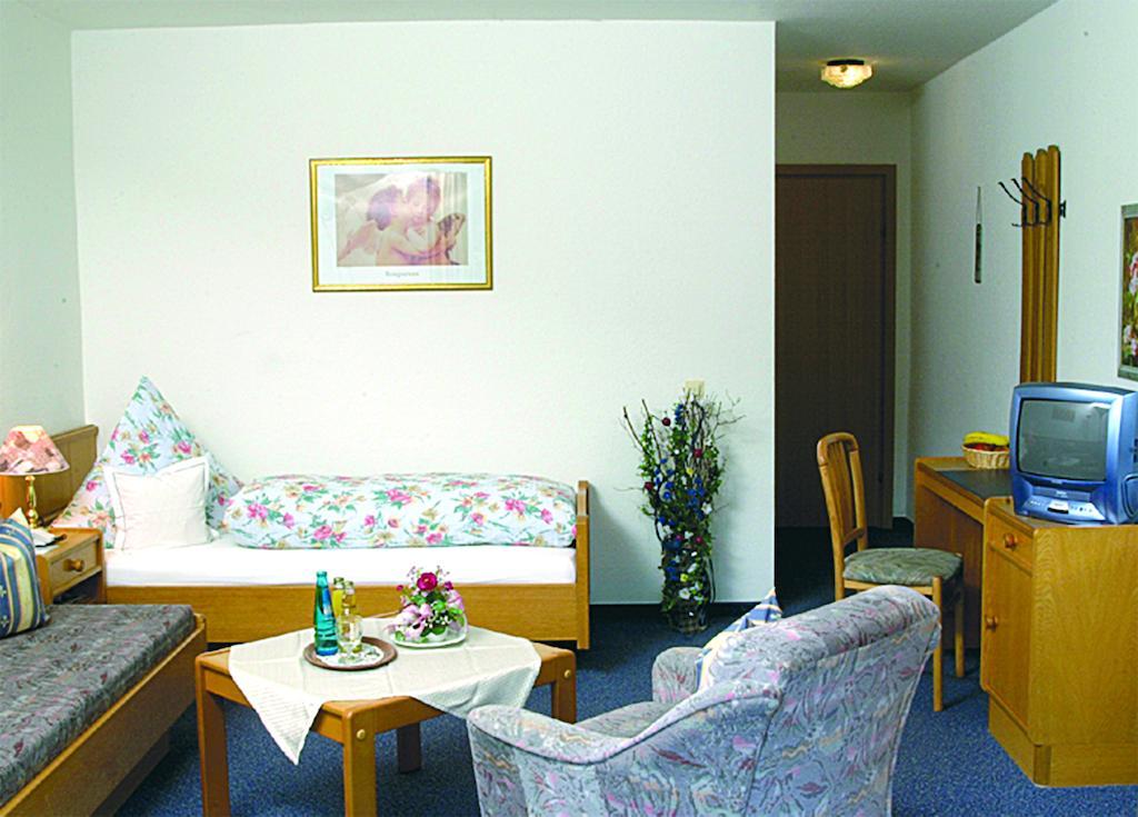 Hotel Garni Hubertushof Bad Fussing Bilik gambar
