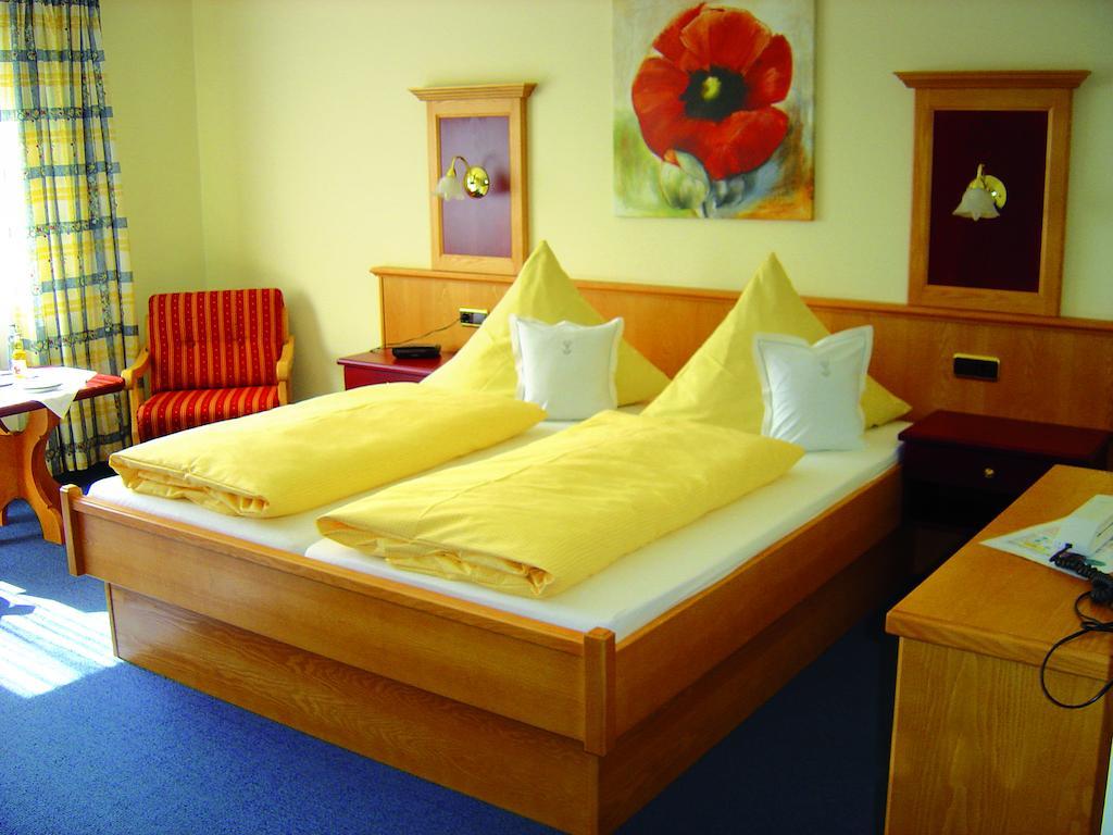 Hotel Garni Hubertushof Bad Fussing Bilik gambar